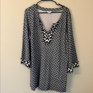 NWT crown & ivy tunic top